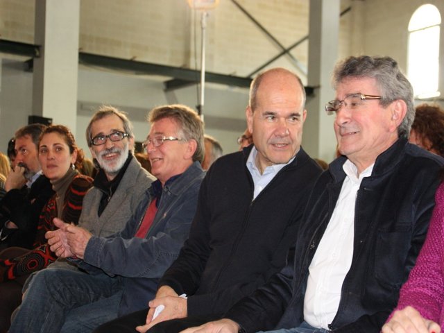 Archivo - Los exdirigentes socialistas Manuel Chaves y Luis Pizarro, en una foto de archivo.