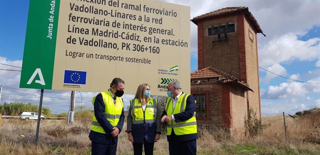 Archivo - Inicio de las obras para la conexión del ramal de Vadollano con la red estatal.
