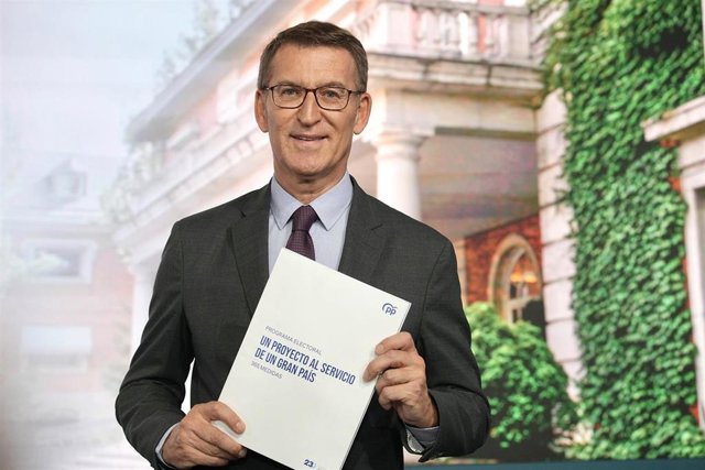 El presidente del PP, Alberto Núñez Feijóo, presenta su programa electoral para las elecciones del 23J.