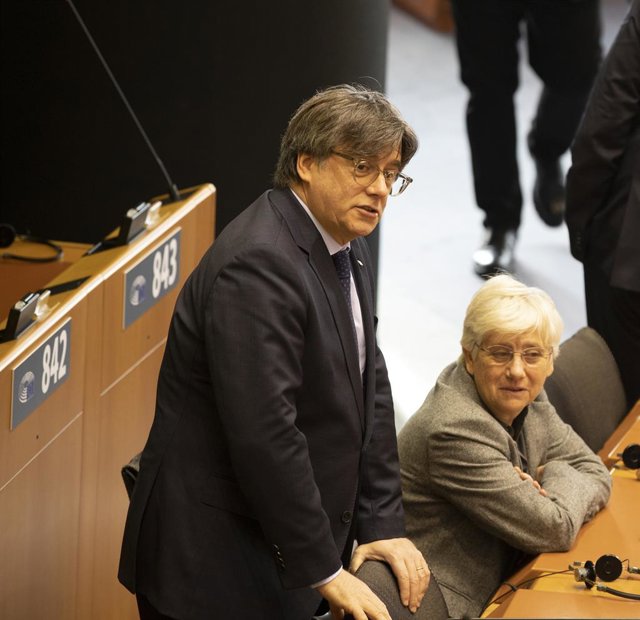 Archivo - Arxiu - February 9, 2023, Brussels, Brussels, Belgium: MEP Carles Puigdemont in the hemicycle of the European Parliament before the visit of President Zelensky,Image: 755174022, License: Rights-managed, Restrictions: * Belgium and France Rights 