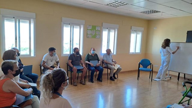 Sesión de psicoterapia grupal frente al dolor crónico