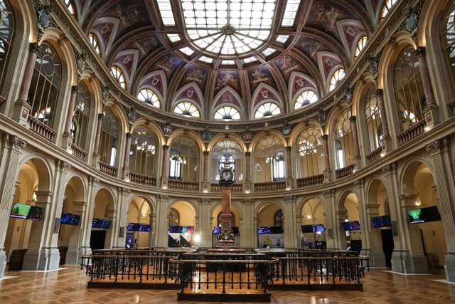 Interior del Palau de la Borsa de Madrid
