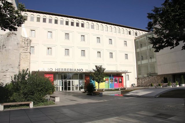 Archivo - Vista exterior de la sede del Museo Patio Herreriano de Valladolid