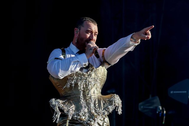 El cantante Sam Smith durante su actuación en la segunda jornada del festival Mad Cool 2023.