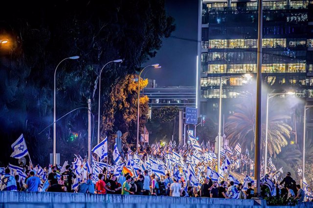 Manifestación de la oposición en Tel Aviv