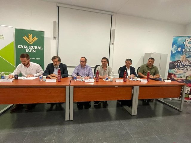 Acto de apertura del Campus de Arqueología del Cuaternario de Bedmar