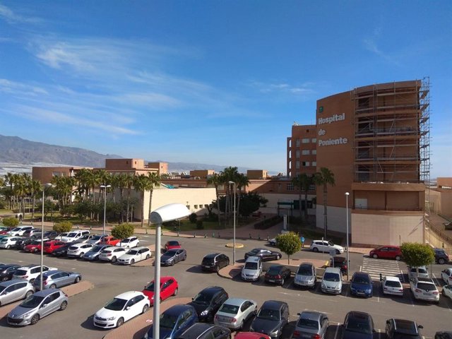 Archivo - Hospital de Poniente en El Ejido (Almería)