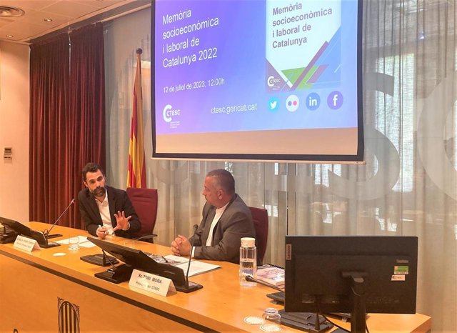 Torrent y Mora durante el acto