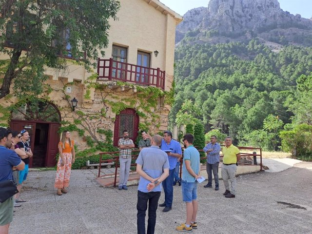 Visita al hotel de montaña Riogazas