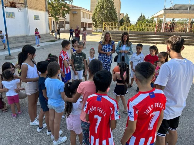 Visita a la escuela de verano.