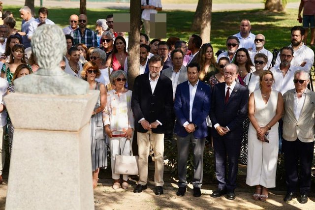 Acto homenaje al edil de Málaga José María Martín Carpena, asesinado por ETA en julio de 2000, con la presencia del expresidente del Gobierno Mariano Rajoy, entre otros miembros del PP.