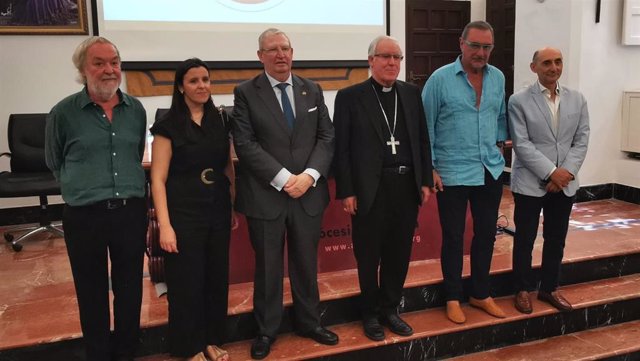 Presentación del II Congreso de Hermandades, que se celebrará en Sevilla.