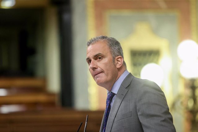 Archivo - El secretario general de Vox, Javier Ortega Smith, interviene durante una sesión plenaria, en el Congreso de los Diputados, a 20 de septiembre de 2022, en Madrid (España). Durante el pleno tienen previsto debatir la reforma planteada por el PP p