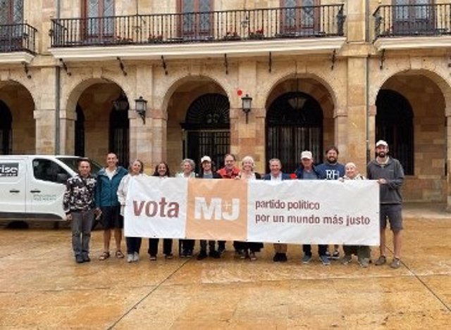 M+J cierra la campaña electoral en Melilla