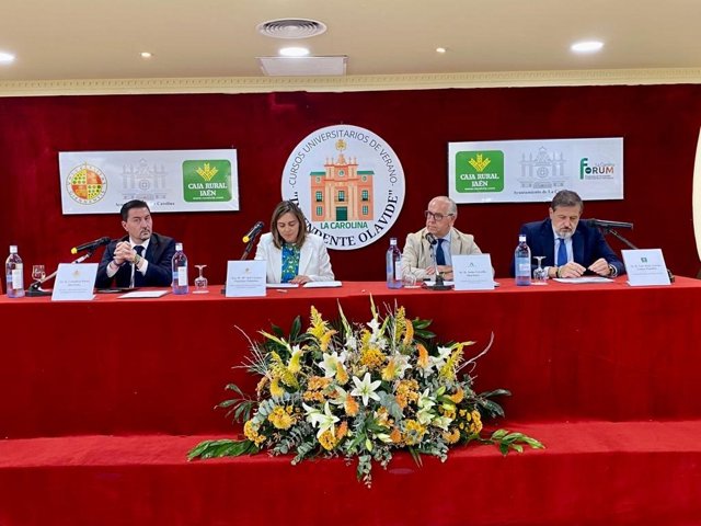 Clausura de los Cursos de Verano Intendente Olavide 2023