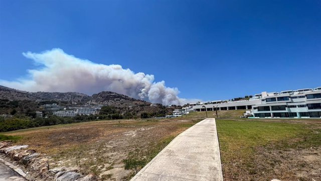 Incendio en Rodas (Grecia)