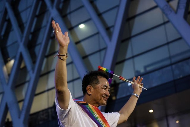 Archivo - El presidente de Pheu Thai, Chonlanan Srikaew