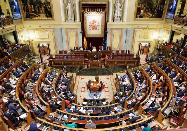 Archivo - Vista general de un debate de la moción de censura, en el Congreso de los Diputados, a 21 de marzo de 2023, en Madrid (España). El Salón de Plenos del Congreso acoge hoy y mañana, 22 de marzo, el debate de la moción de censura firmada por los 52
