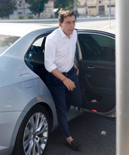 Mariano Fuentes, exconcejal de Urbanismo del Ayuntamiento de Madrid, se ha incorporado a Vía Ágora como director de relación con inversores para afrontar nuevos proyectos.