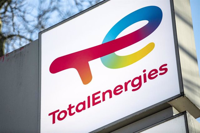 Archivo - Logo de TotalEnergies, en Berlin.