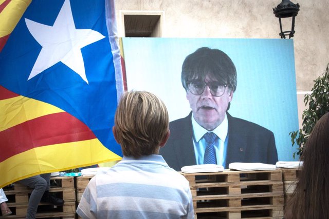 Intervenció telemàtica de Puigdemont 