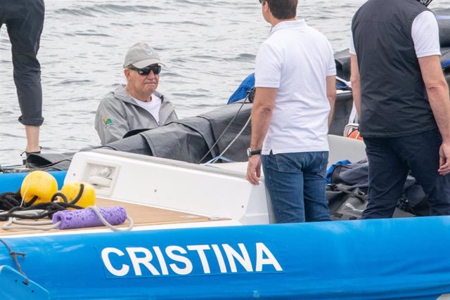 El Rey Juan Carlos en El Bribón, a 27 de julio de 2023, en Sanxenxo, Pontevedra, Galicia (España). 