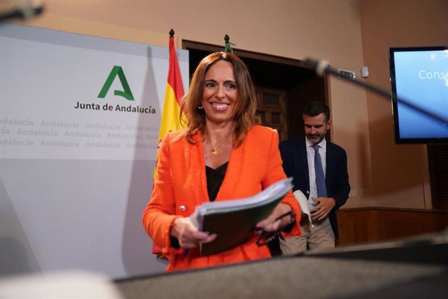 La consejera de Fomento, Articulación del Territorio y Vivienda, Rocío Díaz.