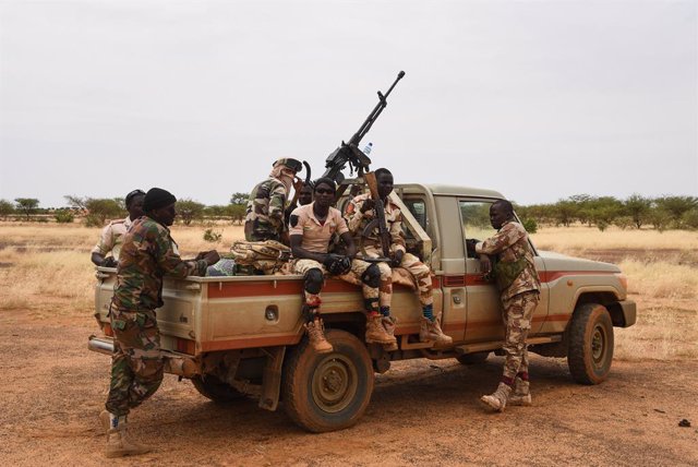 Archivo - Membres de la Guàrdia Nacional del Níger 