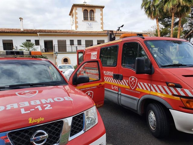 Archivo - Vehículos del Consorcio Provincial de Bomberos (CBP) de Málaga.