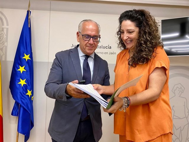 Jesús Estrella y Ana Mata