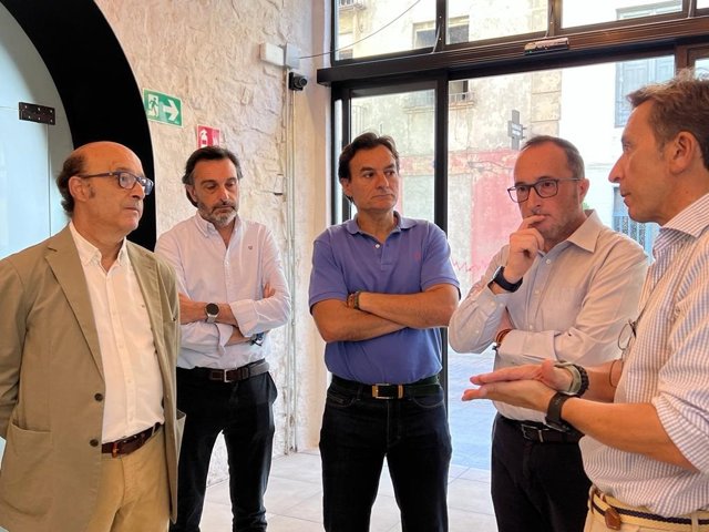 Visita a la oficina de turismo