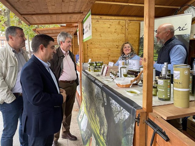 Archivo - El presidente de la Diputación de Jaén, Francisco Reyes, en la Fiesta Anual del Primer Aceite de Jaén en 2022 en Alcalá de Henares (Madrid)/Archivo