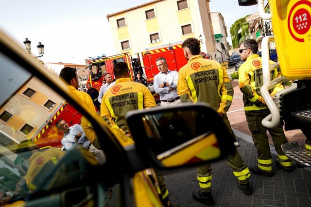 Carlos Novillo visita el dispositivo de seguridad desplegado en las fiestas patronales municipales