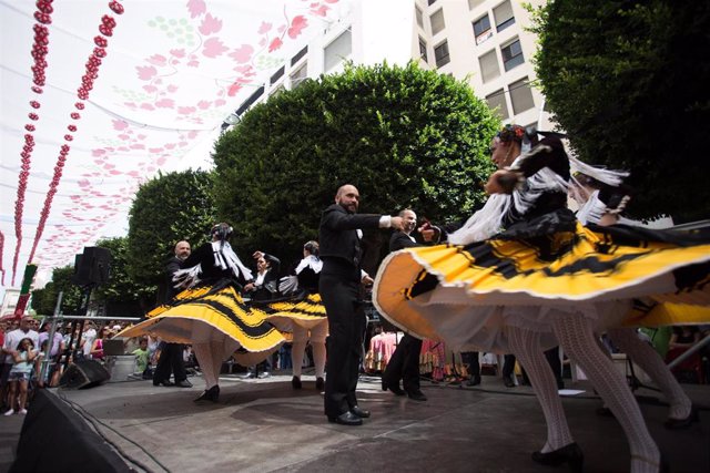 Archivo - Feria del Mediodía de Almería en 2019.