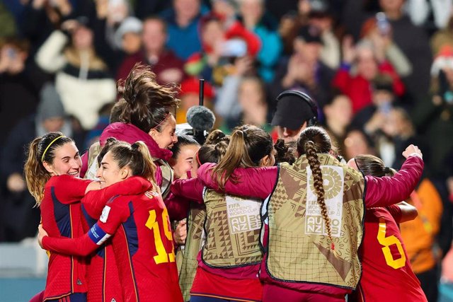 La selección celebra uno de los goles ante Suecia