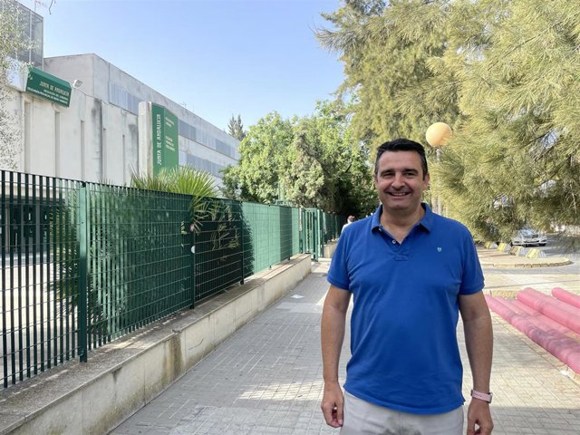 El senador por el PSOE de Huelva Amaro Huelva.