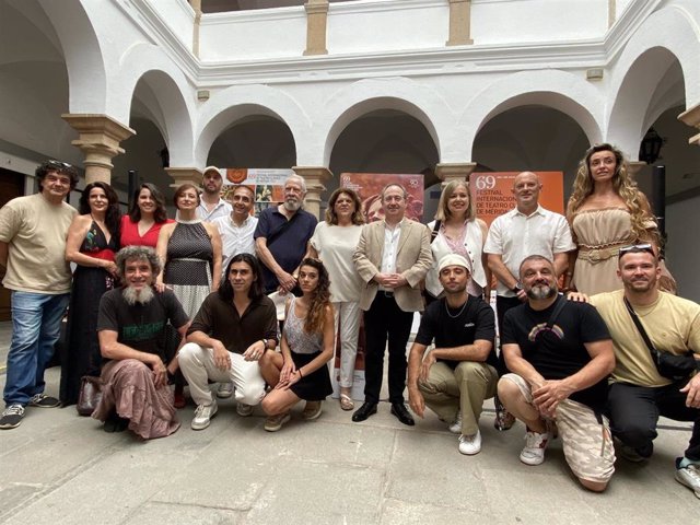 Reparto de 'El regalo de Zeus', último estreno del Festival de Mérida en su edición 2023.