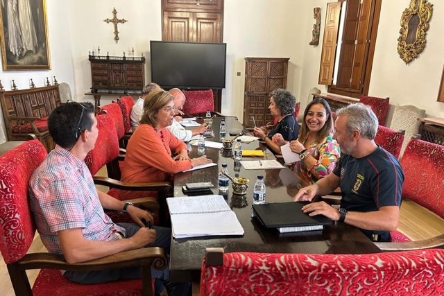 Ayuntamiento y Diputación trabajan para reorganizar el parque de bomberos de Palencia y dar servicio a la provincia