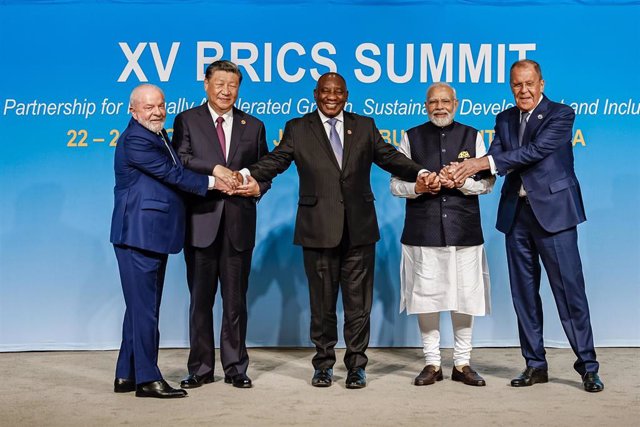 Los líderes de los países BRICS, reunidos en Johannesburgo
