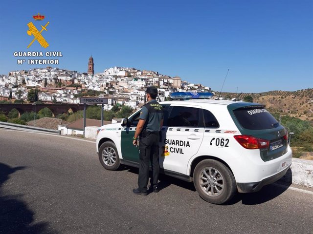 Archivo - Guardia civil en Montoro (Córdoba).