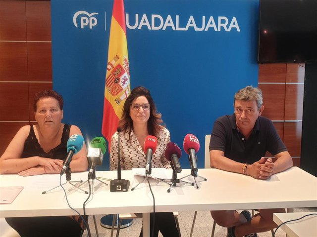 La alcaldesa de Almoguera, Rocío López (PP).