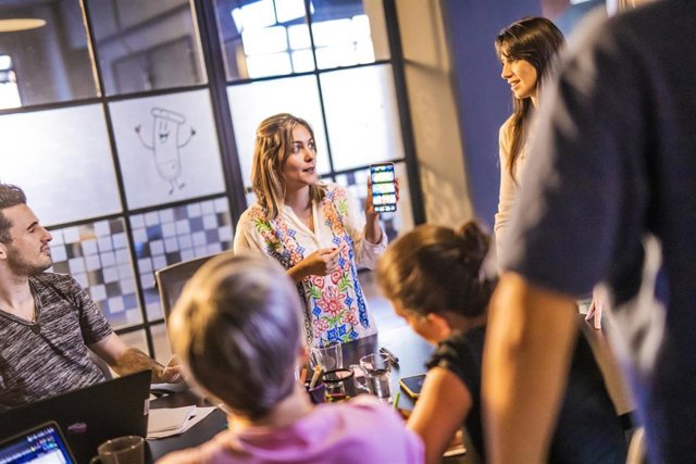 Archivo - Equipo de desarrollo de un videojuego