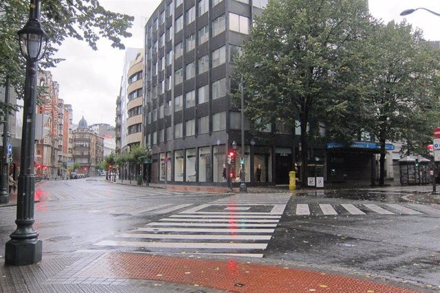 Archivo - Lluvia en Bilbao