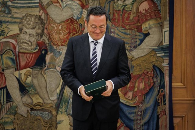 El Fiscal General del Estado, Álvaro García Ortiz, durante la entrega de la Memoria Anual de la Fiscalía General del Estado correspondiente al año 2022 en el Palacio de La Zarzuela, a 6 de septiembre de 2023, en Madrid (España). El Rey Felipe VI ha hecho 