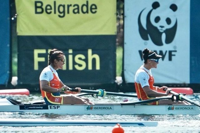 Aina Cid y Esther Briz, en plena competición.