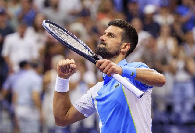 Novak Djokovic celebra una victòria en l'US Open 2023