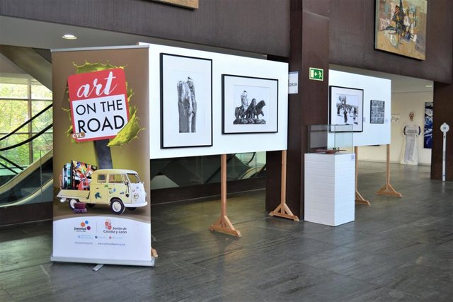 El Río Hortega de Valladolid acoge 'Art on the road', muestra que refleja el talento de los jóvenes de CyL en 26 obras