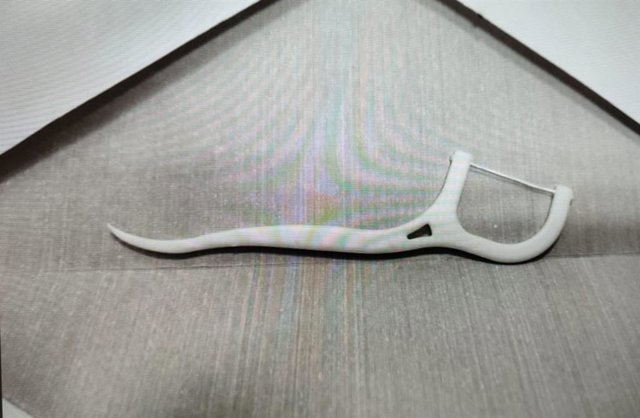 Cepillo interdental intervenido tras el concierto en Salamanca