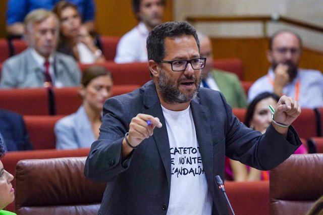 El portavoz del Grupo Mixto-Adelante Andalucía, José Ignacio García, en una imagen de 14 de septiembre en el Parlamento de Andalucía.