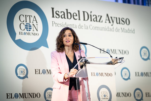 La presidenta de la Comunidad de Madrid, Isabel Díaz Ayuso, interviene el el encuentro informativo de las "Citas con El Mundo" que organiza Unidad Editorial, en el Hotel Westin Palace, a 18 de septiembre de 2023, en Madrid (España).